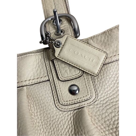 Coach Ashley Soho Pleated Light Cream Leather Satchel #D0949-F13732 Charm Tag - Picture 4 of 7